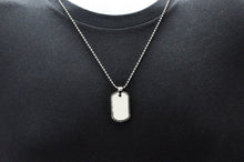 Load image into Gallery viewer, Mens Rope Border Stainless Steel Dog Tag Pendant Necklace
